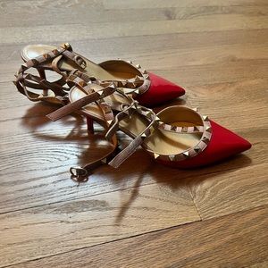 Valentino garavani kitten heel red rockstud pump 37.5 used